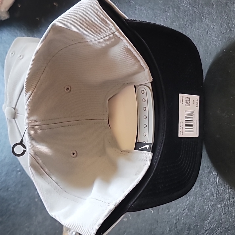 Nike baseball hat - Picture 4 of 5